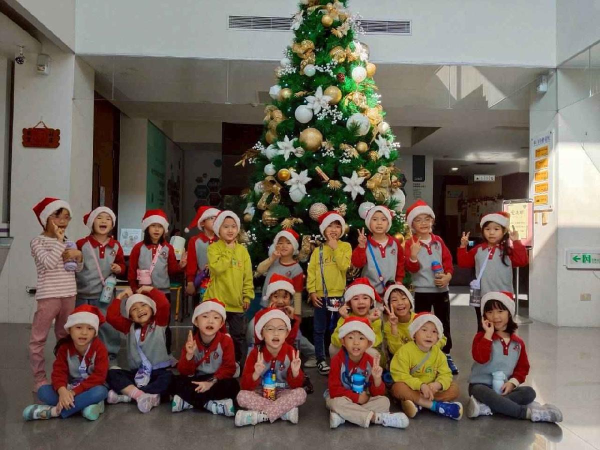 114.12.11--參訪靈糧堂