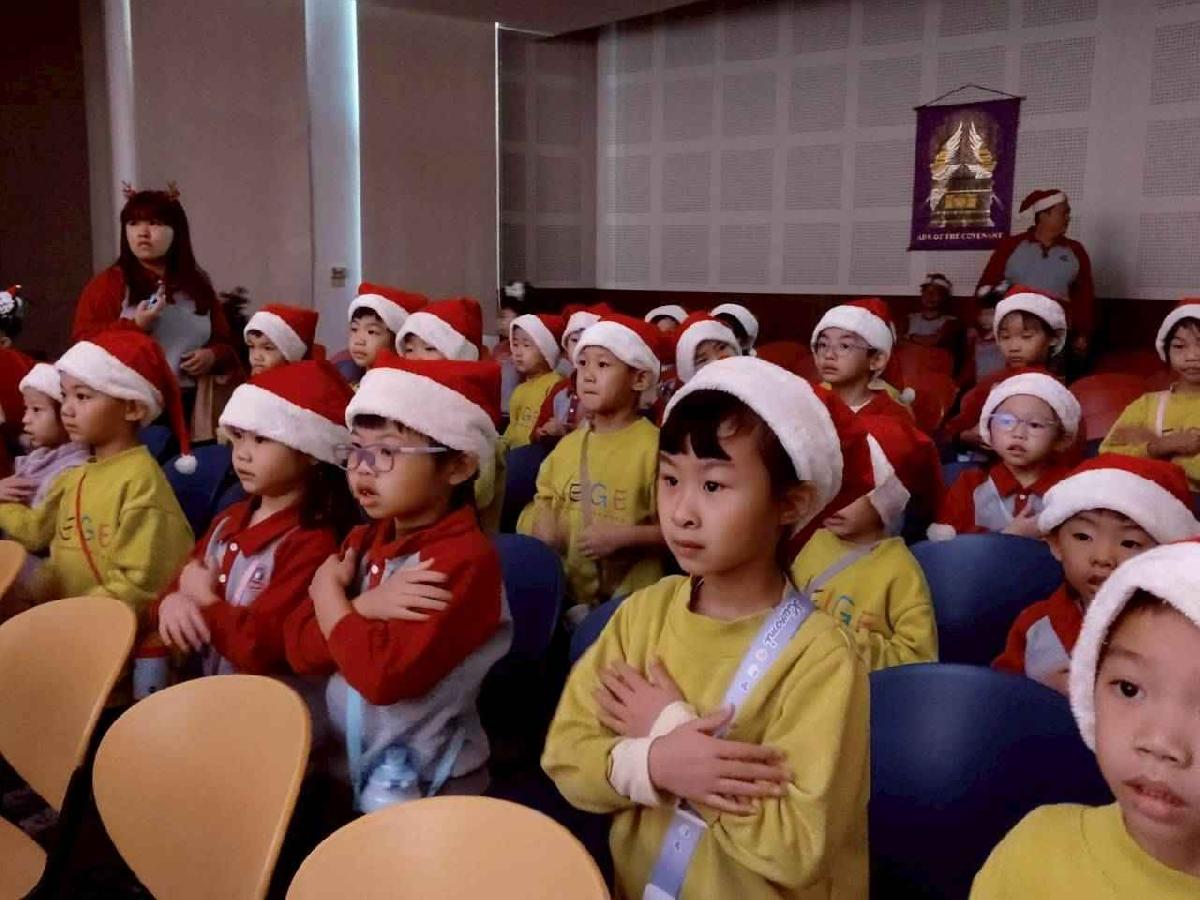 line_album_1210潔牙_251211_54