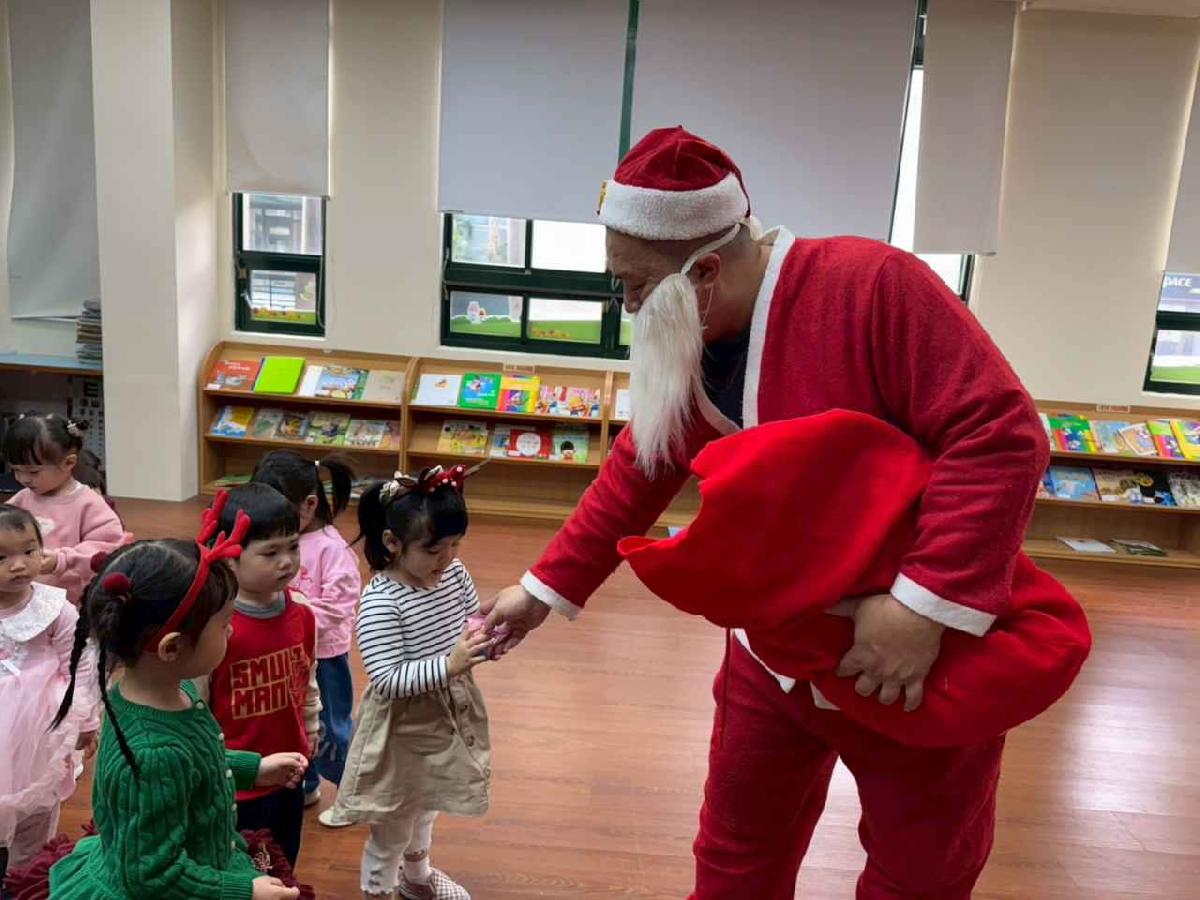 line_album_草莓聖誕_251224_6