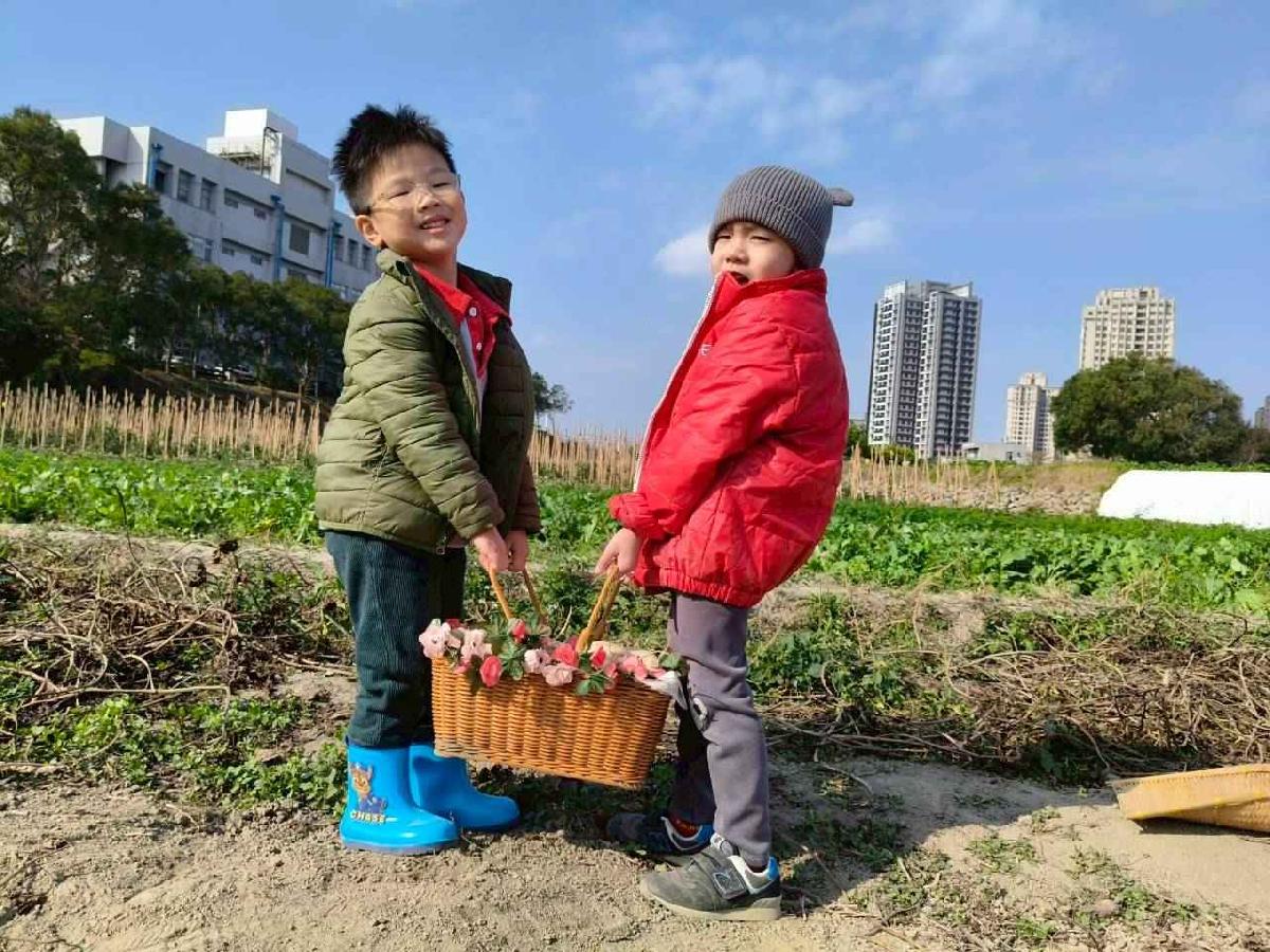 line_album_????櫻桃 拔蘿蔔_260108_1