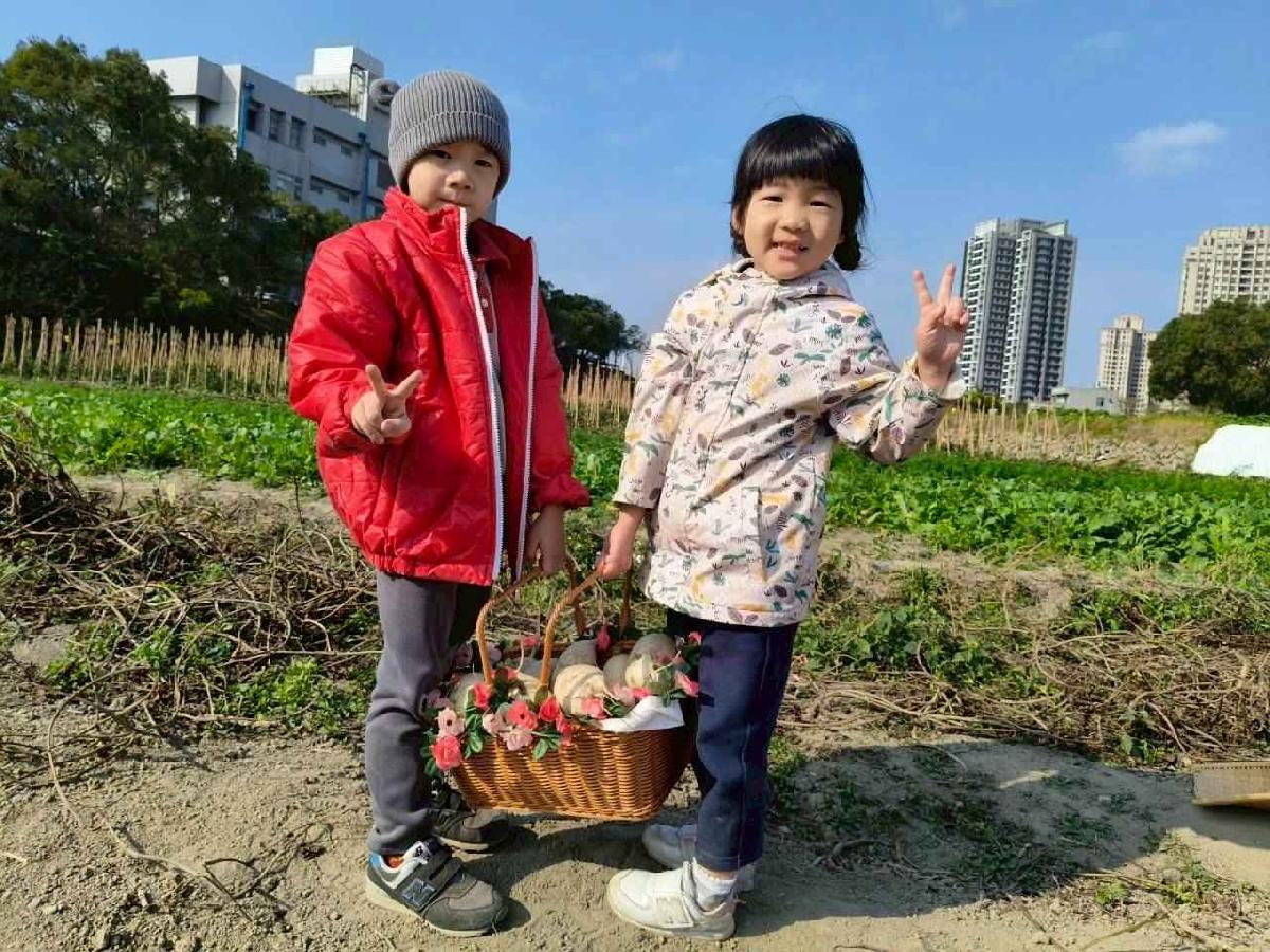 line_album_????櫻桃 拔蘿蔔_260108_5