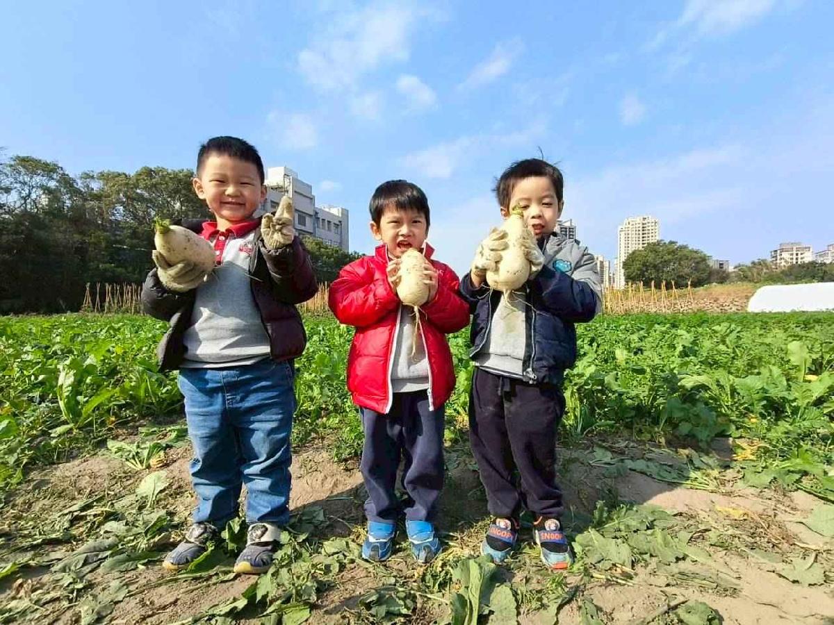 line_album_????櫻桃 拔蘿蔔_260108_12