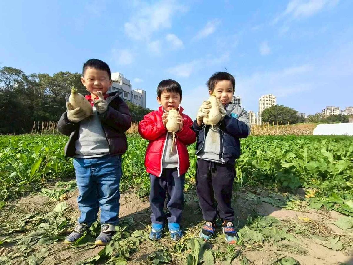 line_album_????櫻桃 拔蘿蔔_260108_13