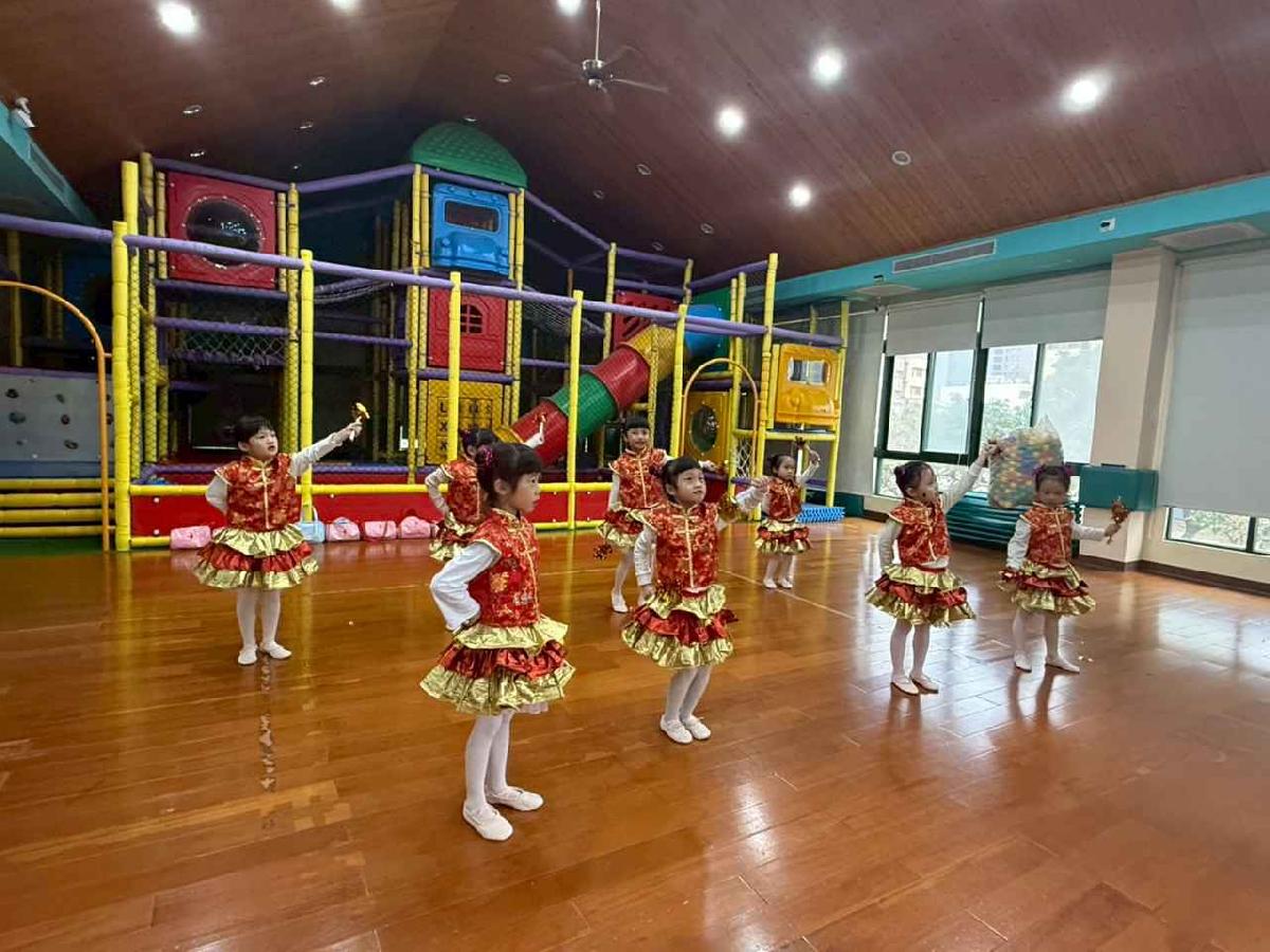 line_album_115.01.19舞蹈小品發表會_260121_9