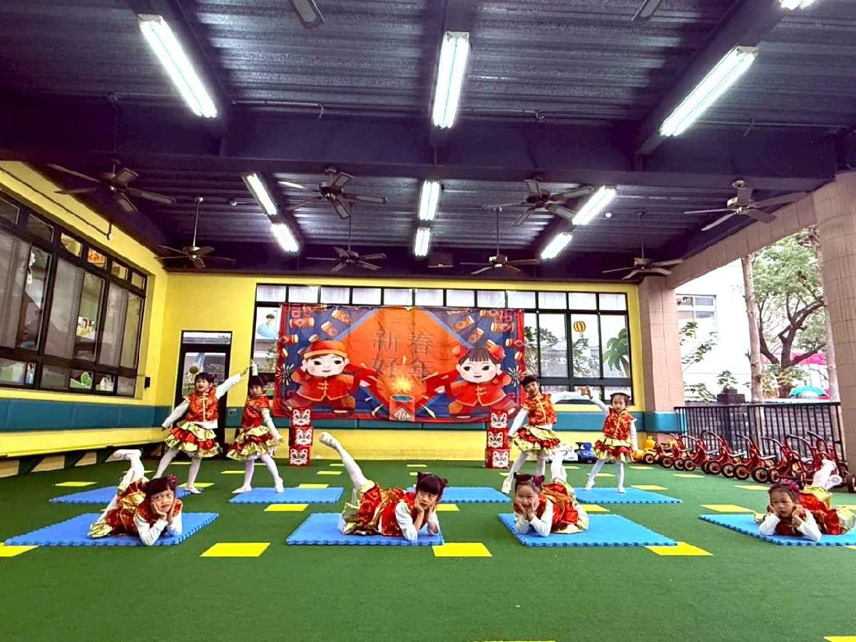 line_album_115.01.19舞蹈小品發表會_260121_89