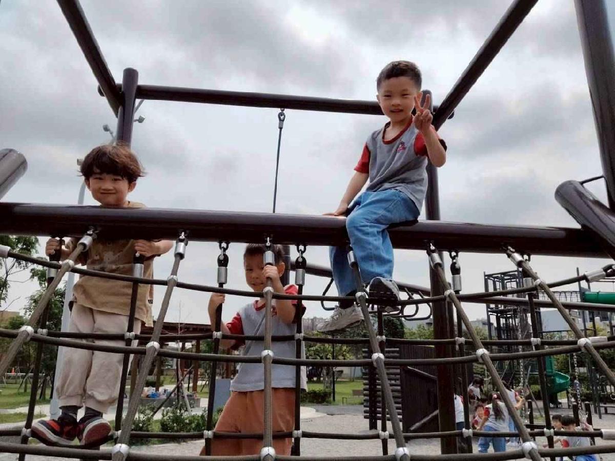 line_album_4／15櫻桃戰車公園_260415_7