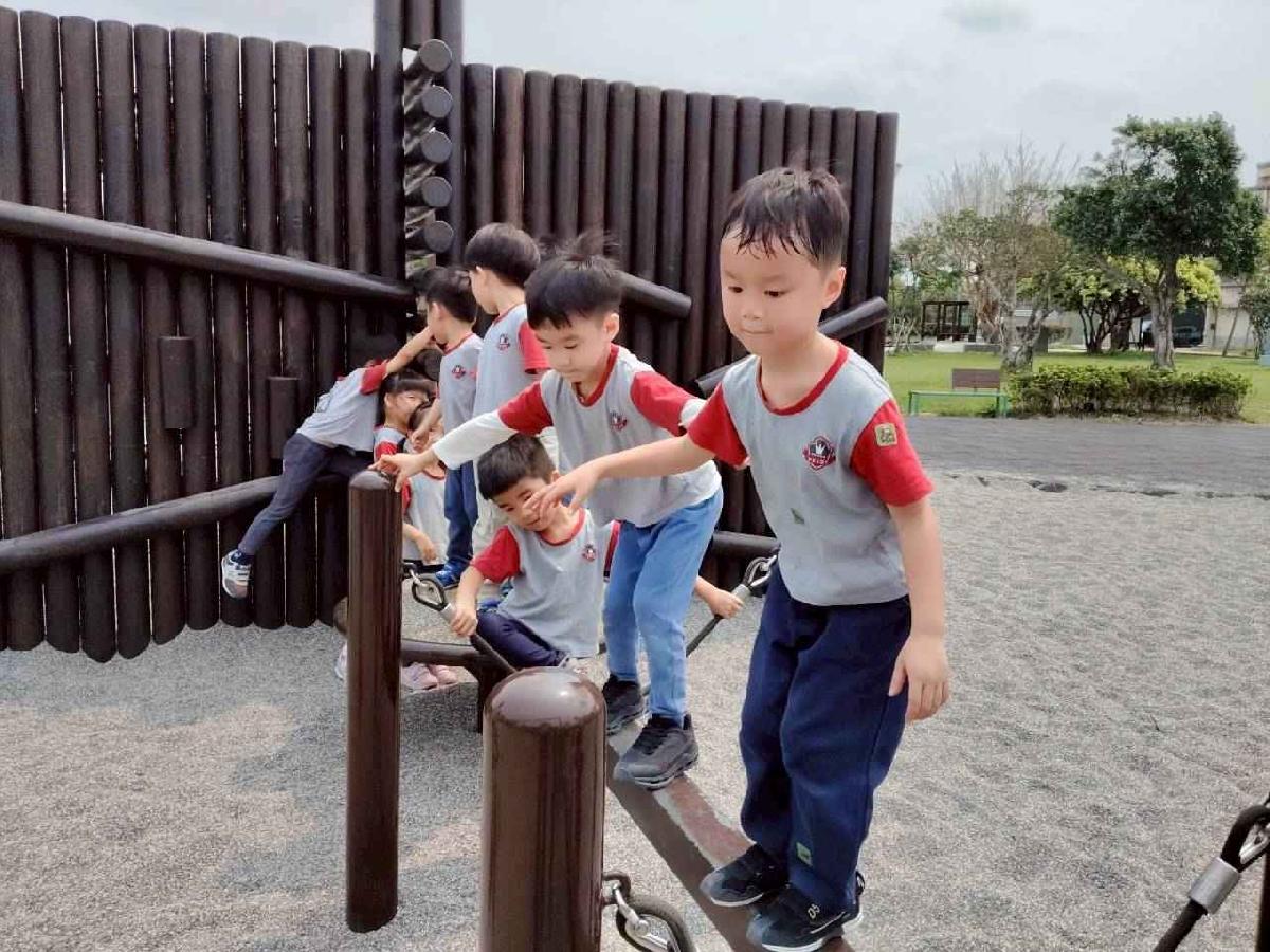 line_album_4／15櫻桃戰車公園_260415_19