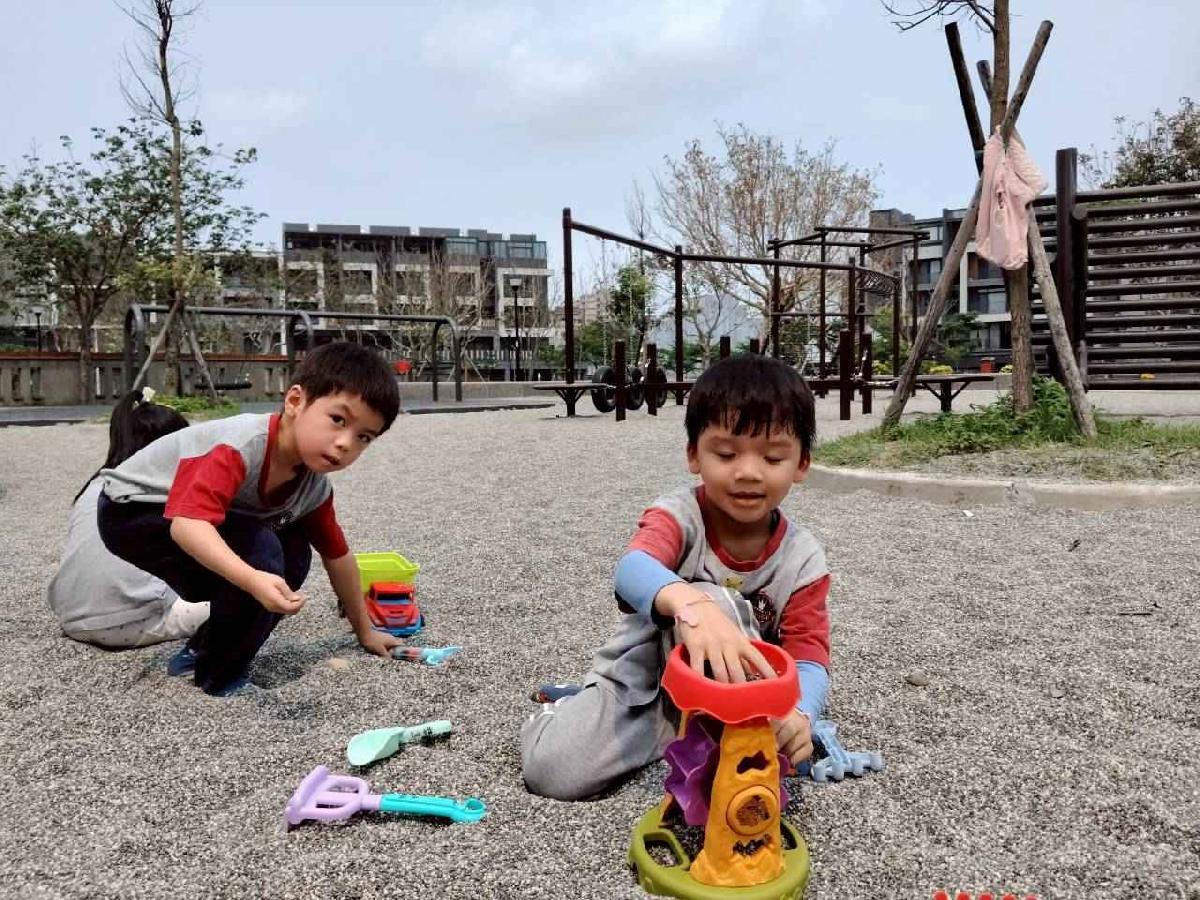 line_album_4／15櫻桃戰車公園_260415_21