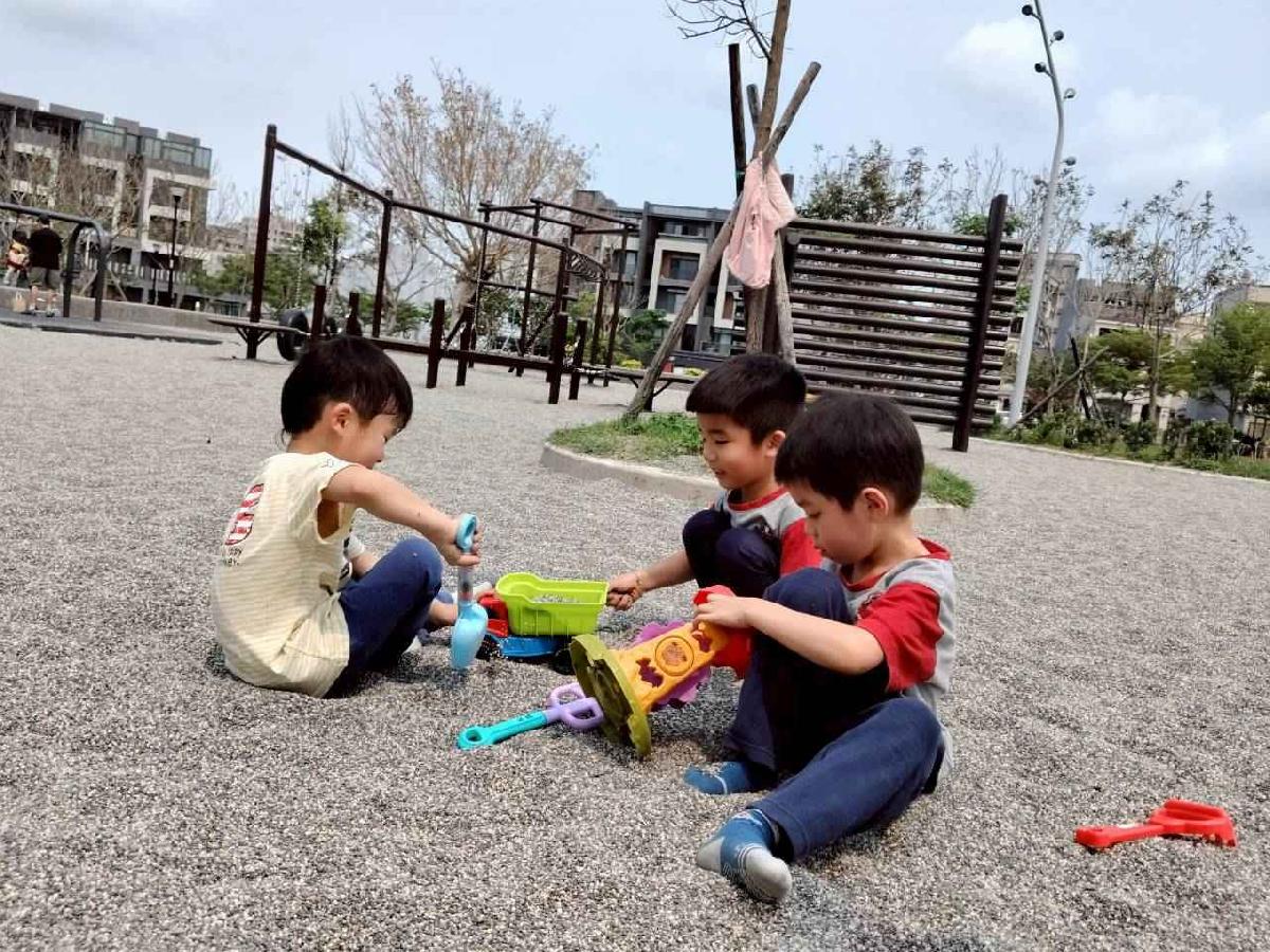 line_album_4／15櫻桃戰車公園_260415_33