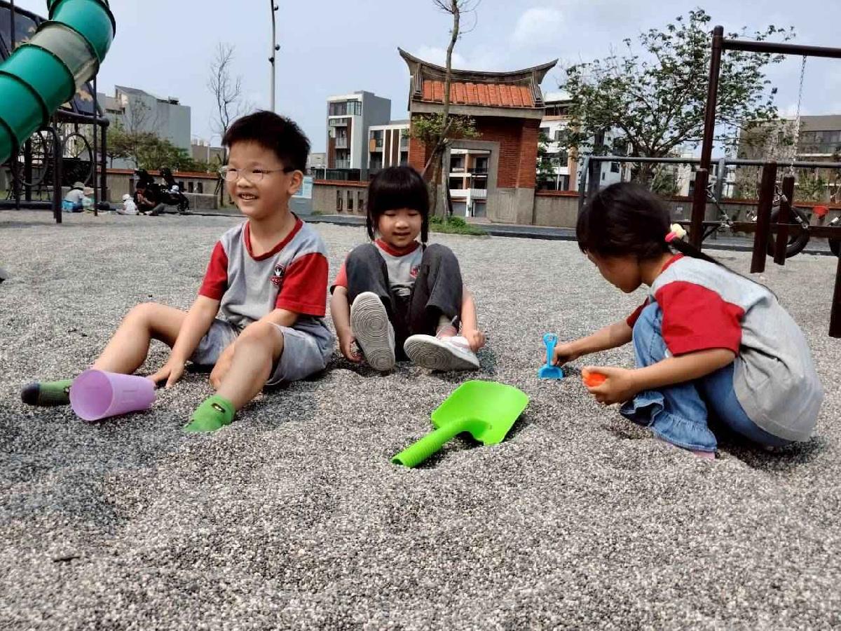 line_album_4／15櫻桃戰車公園_260415_61