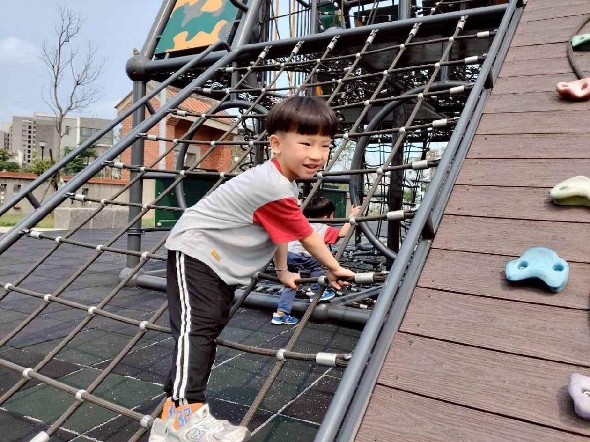 line_album_4／15櫻桃戰車公園_260415_76