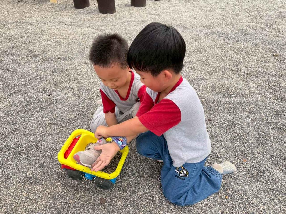 line_album_416小班柿子公園_260417_11