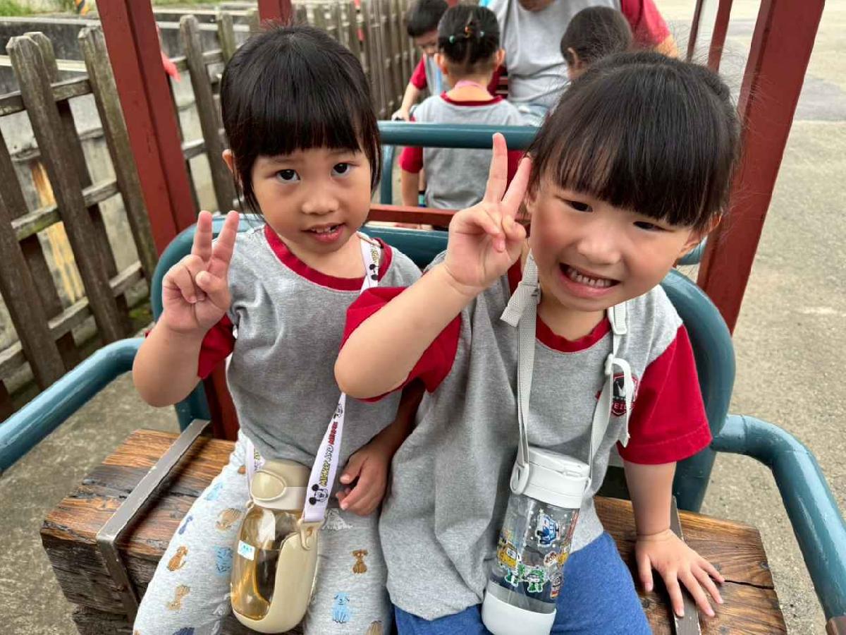 line_album_草莓槺榔驛_260529_23